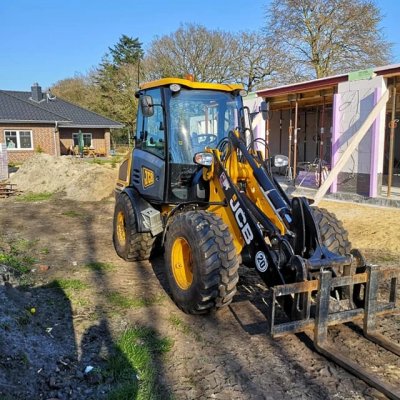 Radlader JCB 407 mit Gabel